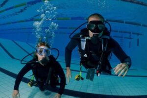 Try SCUBA with Tri-City SCUBA